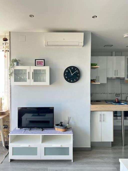 Espectacular Apartamento Junto Al Mar, Con Piscina En Málaga Kültér fotó