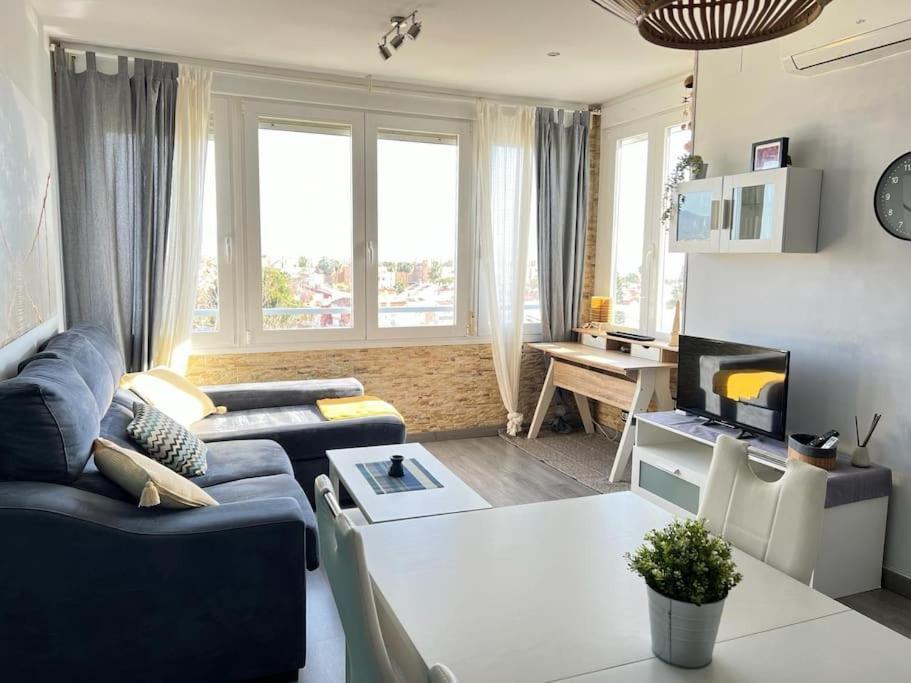 Espectacular Apartamento Junto Al Mar, Con Piscina En Málaga Kültér fotó